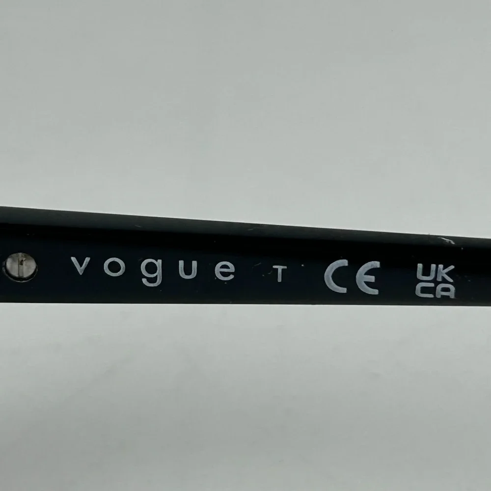 Vogue VO 5425-B 2989 Unisex Adults Eyeglasses Frame Purple Cat Eye 52-17-140‎ mm
